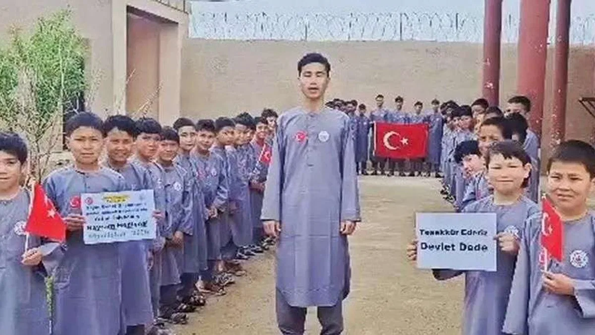 Afganistan’daki yetim çocuklardan 'Devlet Dede'ye teşekkür