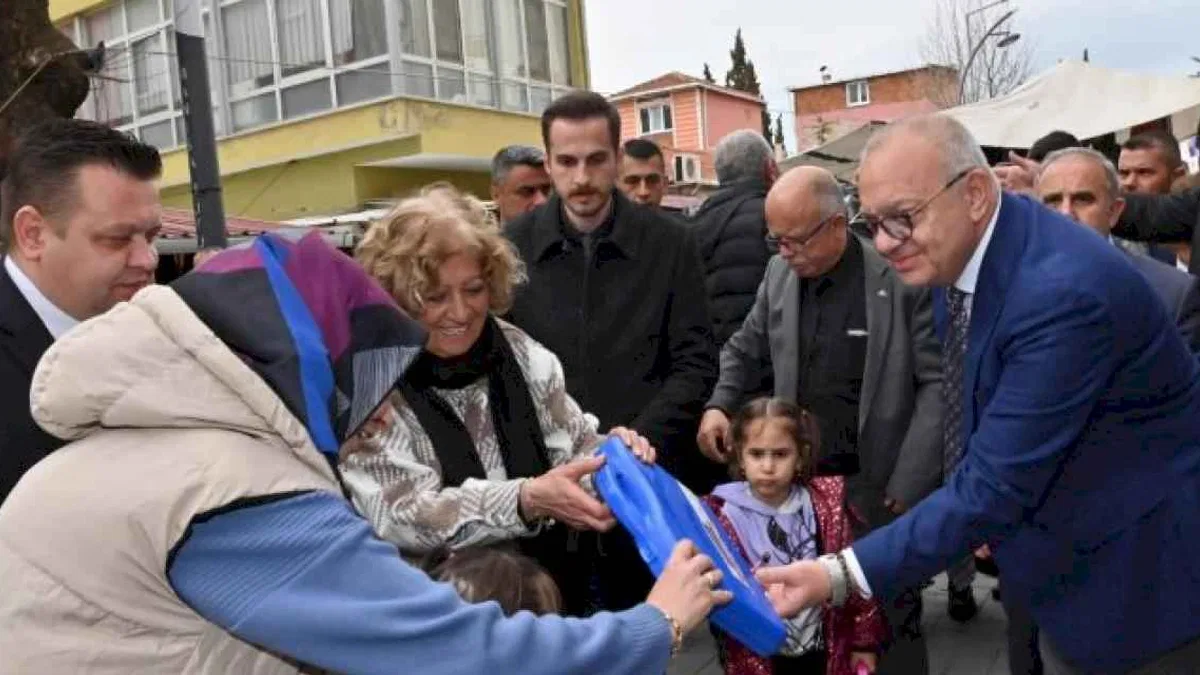 Manisa'nın Cumhur İttifakı adaylarına Gördes ilgisi