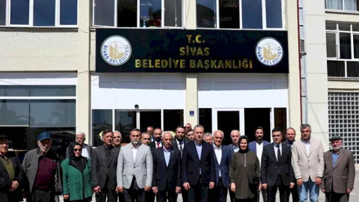 Sivas'ta tabelaya 'T.C.' eklendi