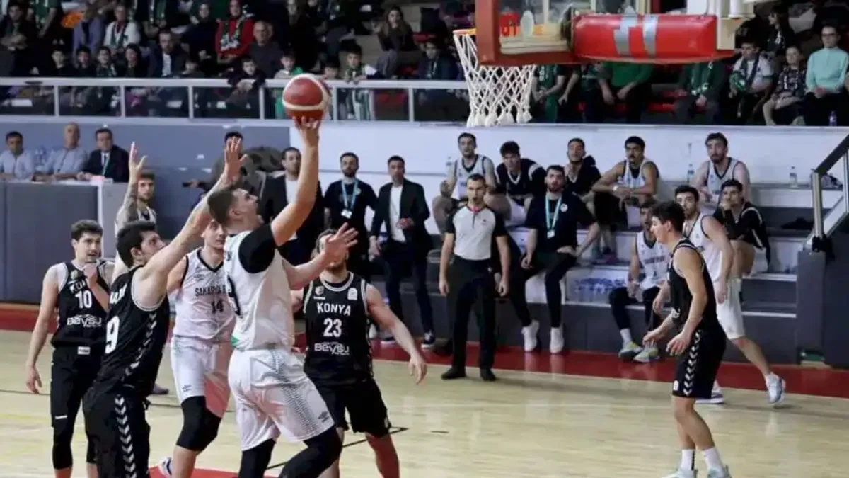 Sakarya potada galibiyet sayısını 5'e çıkardı