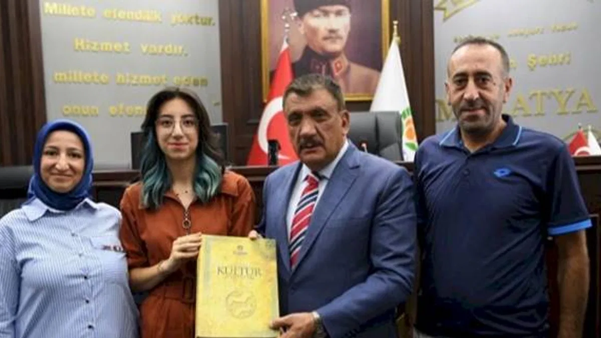 Malatyalı başarılı öğrencilere 'büyük' tebrik