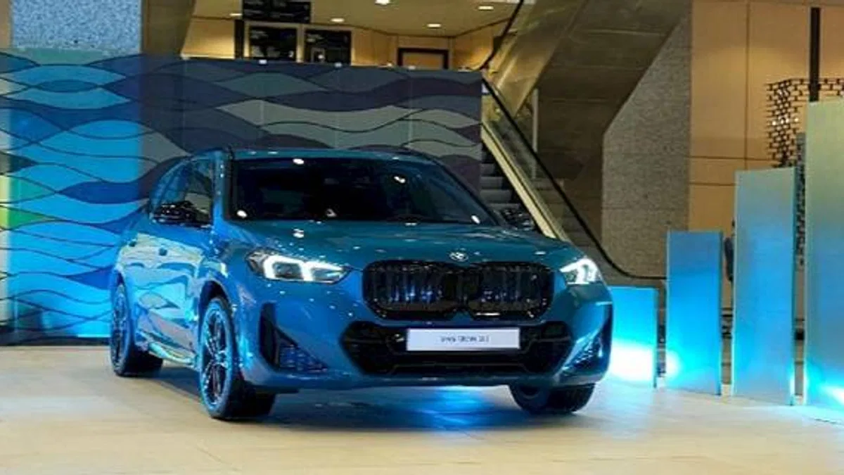 Tamamen Elektrikli Yeni BMW iX1 CI Bloom'da Sanatseverlerle Buluşuyor