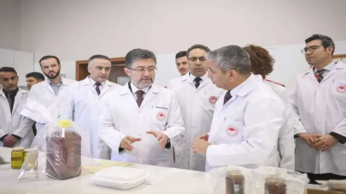 Bakan Yumaklı açıkladı: Yılbaşı ürünlerine denetim geliyor