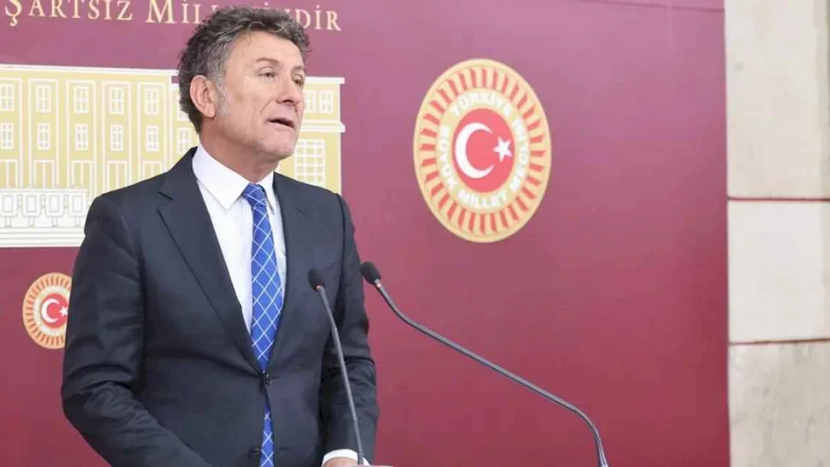 CHP'li Sarıbal: Tütün üreticileri şirketlerin insafına bırakıldı