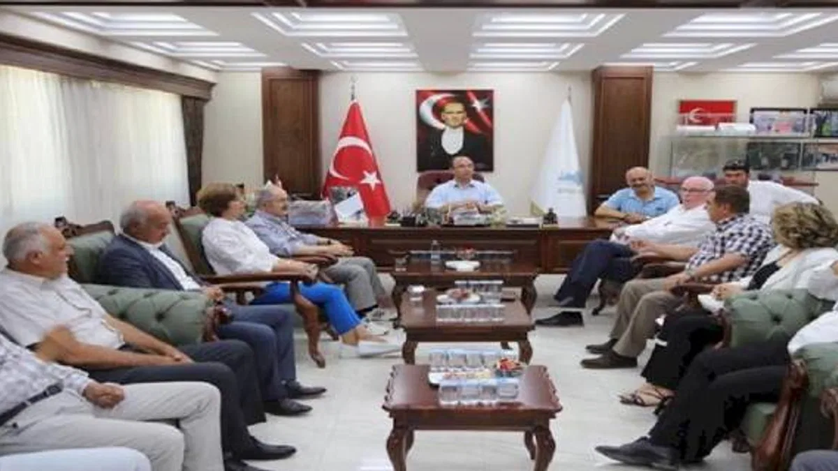 CHP'li başkanlardan seçim buluşması