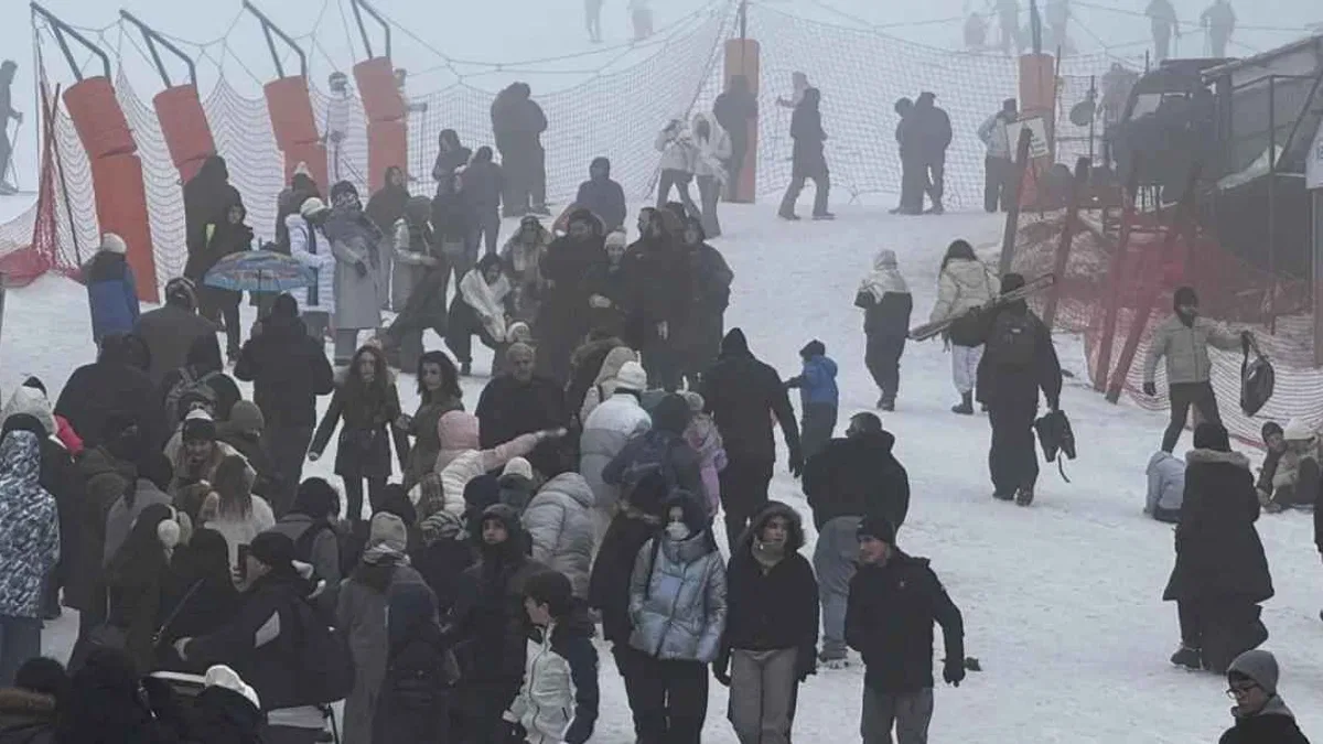 Uludağ’ın zirvesine turist akını