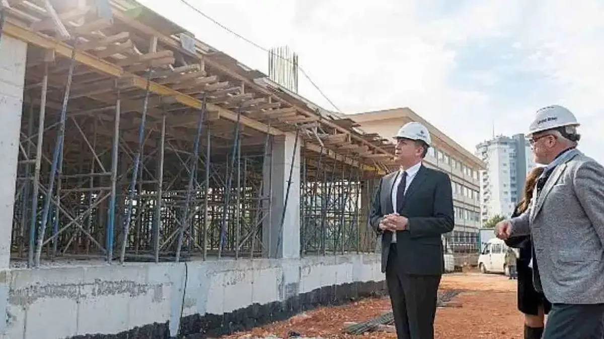 Başkan Özyiğit, inşaatı devam eden 3 projeyi yerinde inceledi