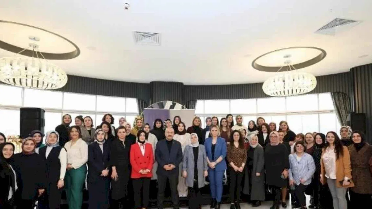 Başkan Büyükgöz mesai arkadaşlarını unutmadı