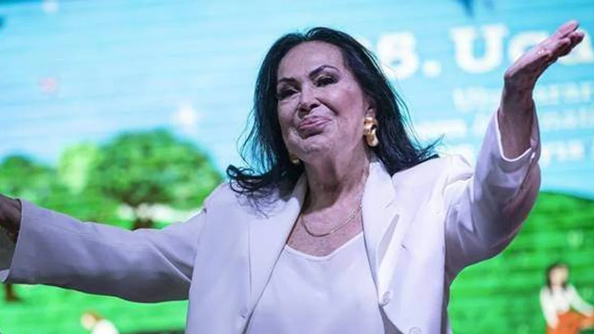 Yeşilçam'ın sultanı Türkan Şoray, AKM'de hayranlarıyla buluşacak