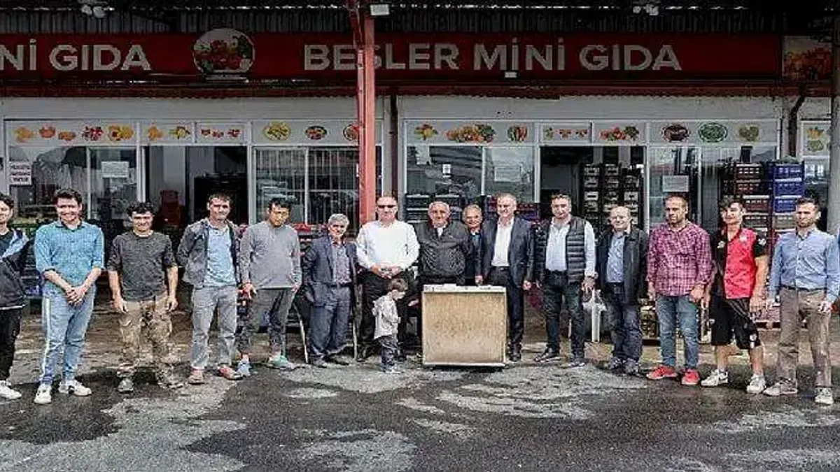 Toptancılar sebze hali esnafından başkan Bilgin'e teşekkür