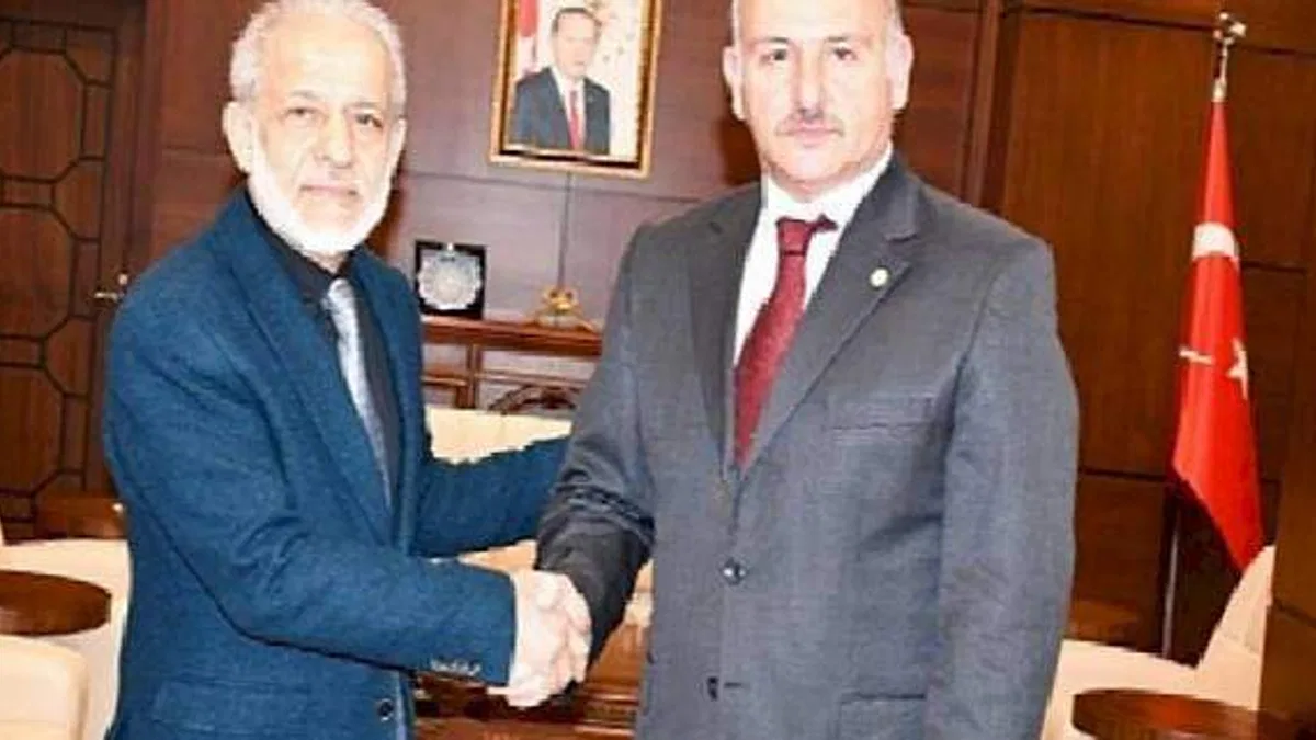 Prof. Dr. Mehmet Tahir Güllüoğlu, Rektörlük Görevini Devraldı