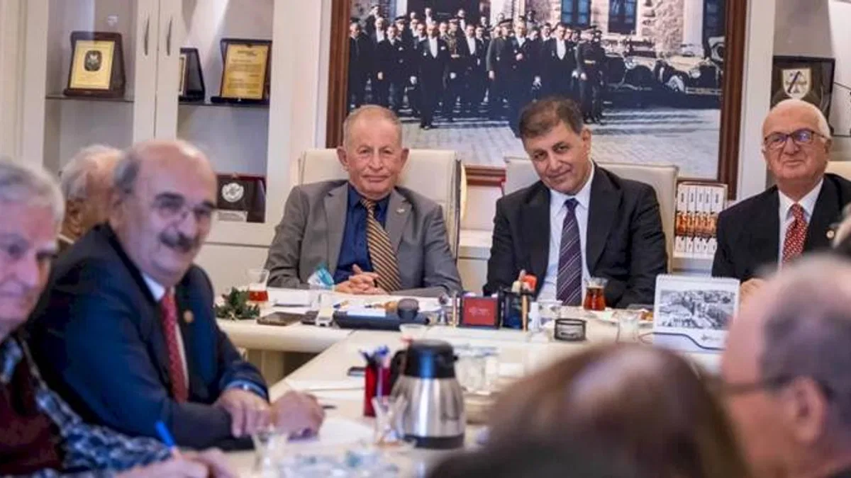 İzmir'de Başkan Tugay’dan sosyal konut vurgusu