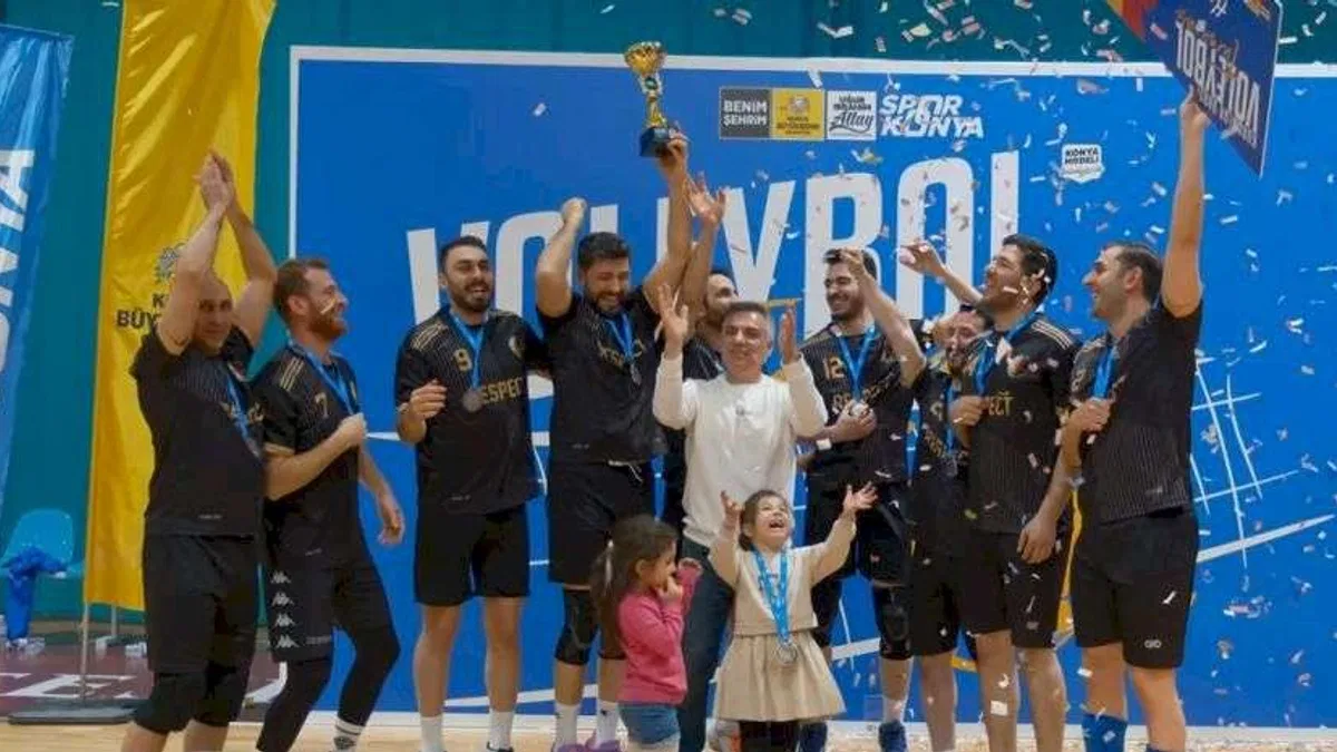 Kurumlararası filenin şampiyonu Konya Barosu