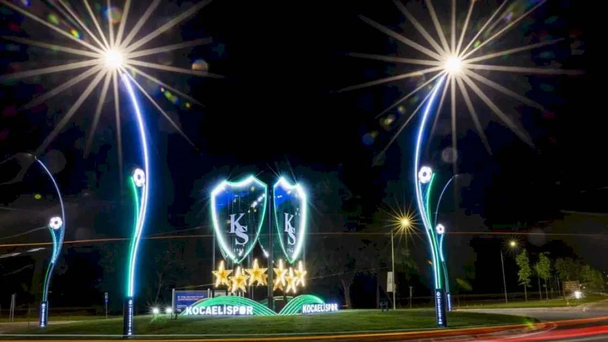 Kocaeli'nin projeleri gece-gündüz şehrin ruhu yansıtıyor