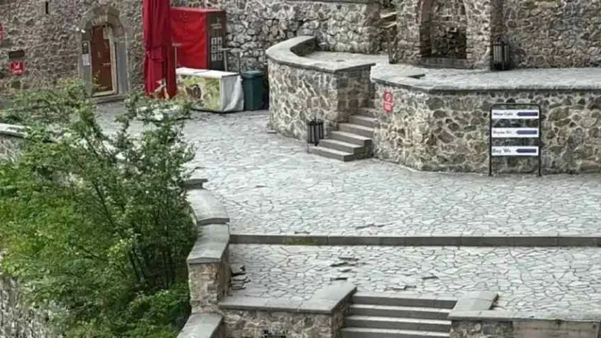Sümela Manastırı yeniden ziyarete açıldı
