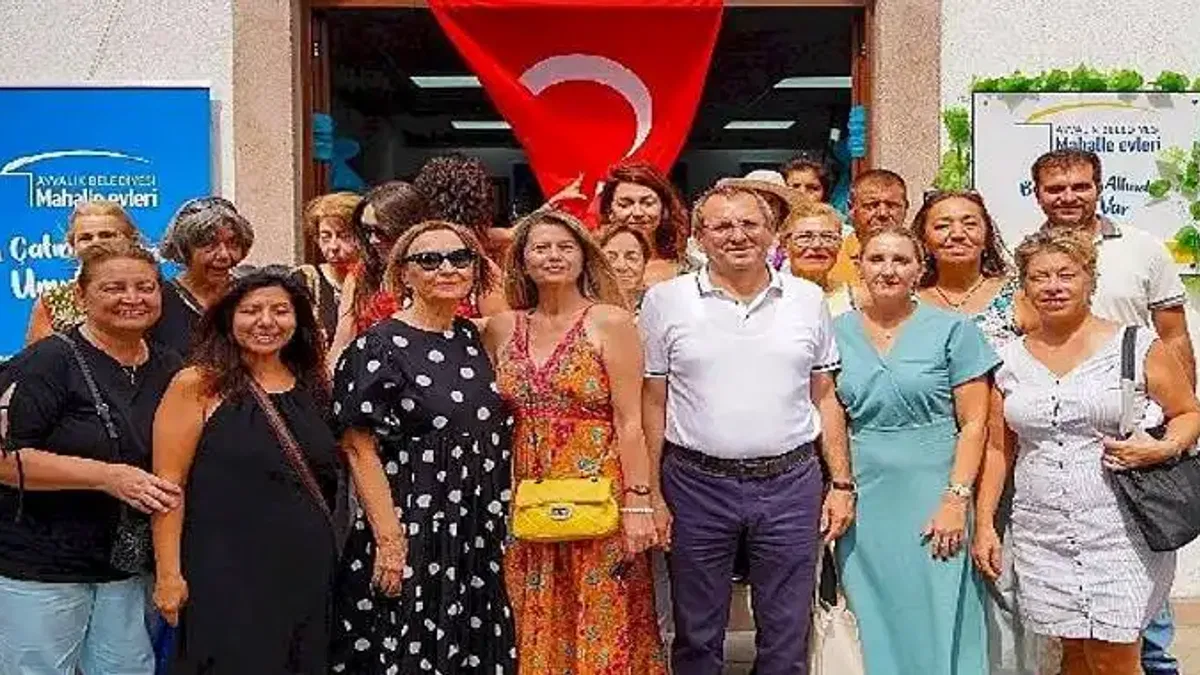 İkinci satış ofisi Cunda'ya