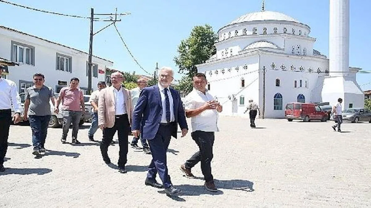 Başkan Erdem, Güngören sakinlerine kulak verdi