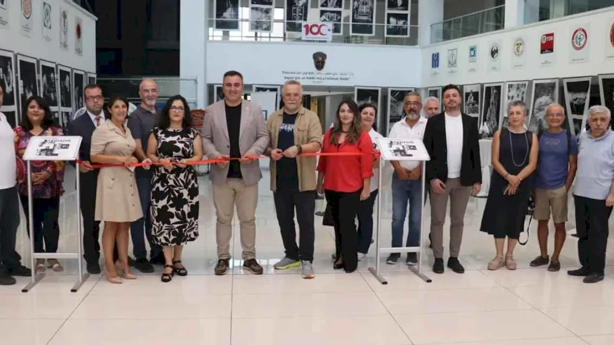 Türkiye'nin en büyük ipek sergisi Bursalılarla buluştu
