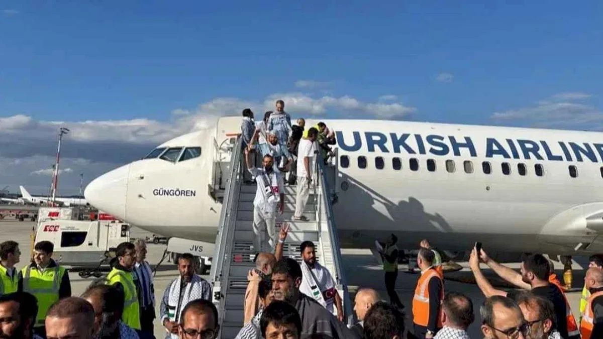 Küresel Sumud Filosu aktivistleri İstanbul’a döndü! Bakanlardan 'hoş geldiniz' mesajı