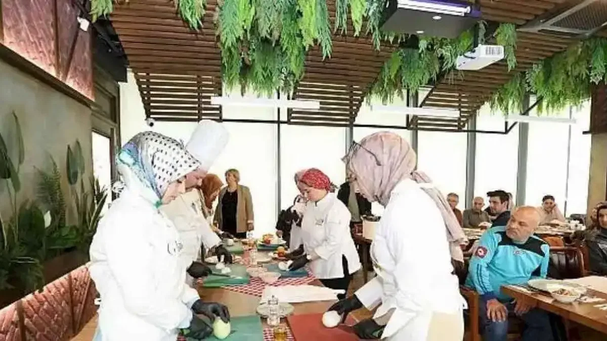 Bursa Öğretmen Akademileri Gastro İnegöl Mutfağına Misafir Oldu