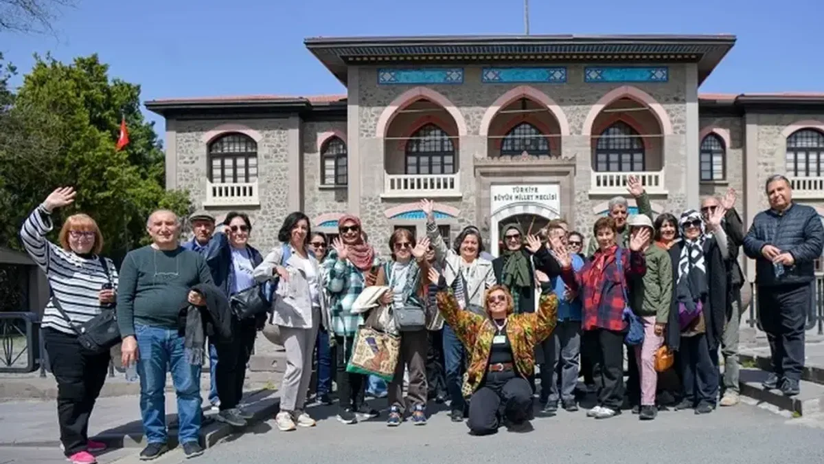 Ankara'nın simge noktaları tek rotada