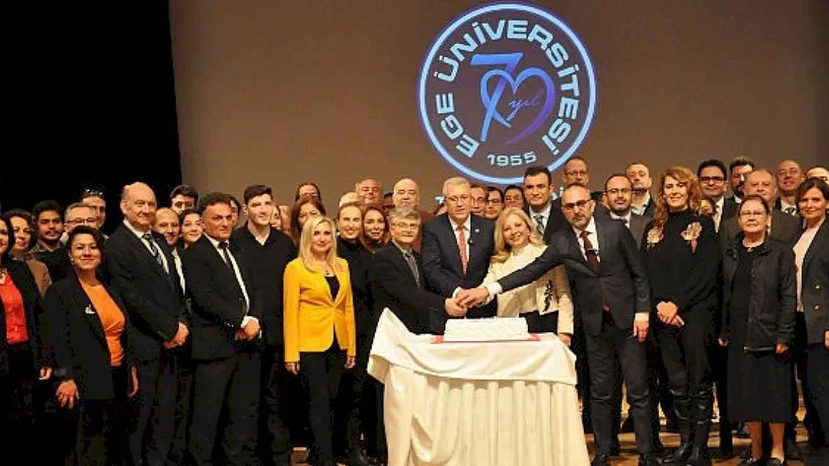 Ege Üniversitesinde 70'inci yıla özel logo tasarlandı