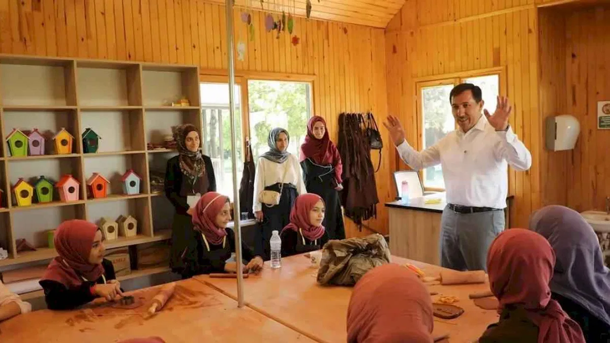 Konya Karatay'dan yaz kursları ve okullarına ziyaret