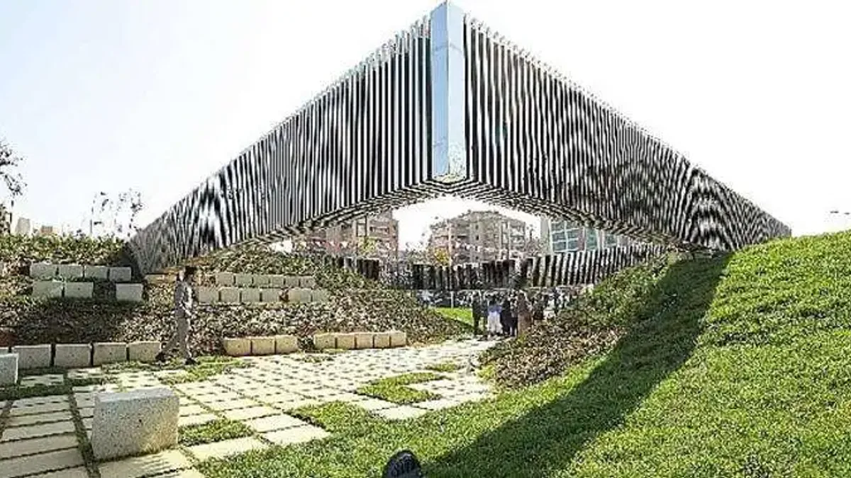 Sağlık Çalışanlarına Adanan Anıt Park Hizmete Açıldı