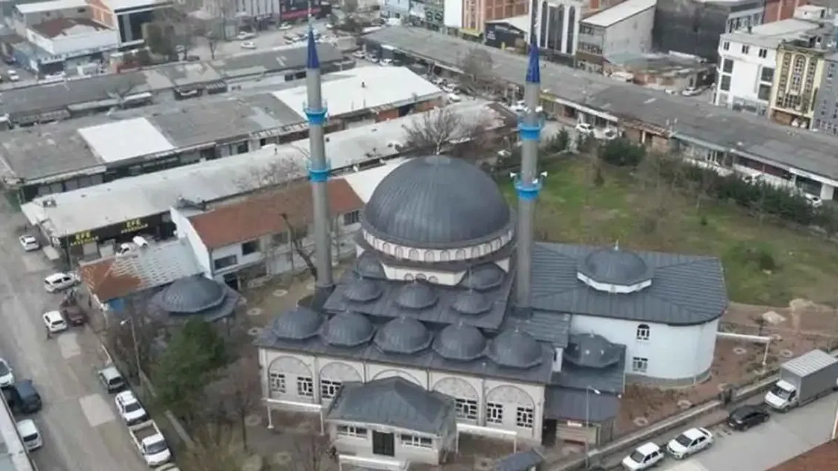 Bursa İnegöl'den çeyrek asırlık kandil geleneğine katkı
