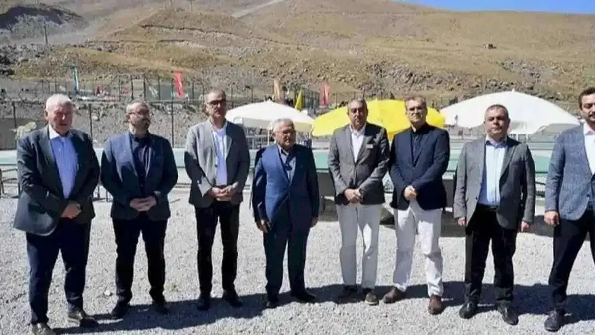 Kayseri Erciyes'e Başkan Büyükkılıç'tan yakın takip