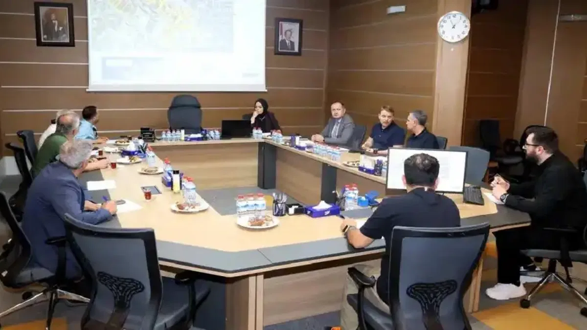 Kocaeli'de halk sağlığı ve trafik düzenine sıkı takip