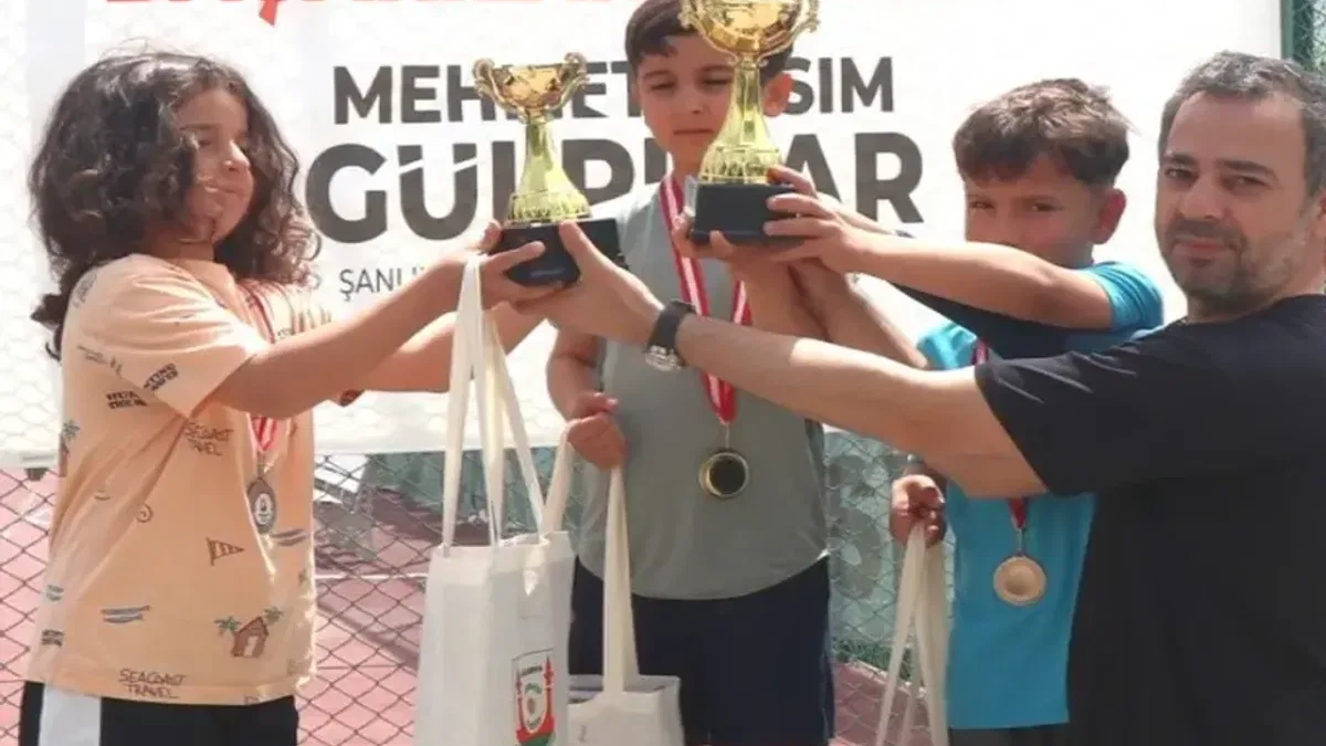Tenis Turnuvası Şanlıurfa’da renkli görüntülerle bitti