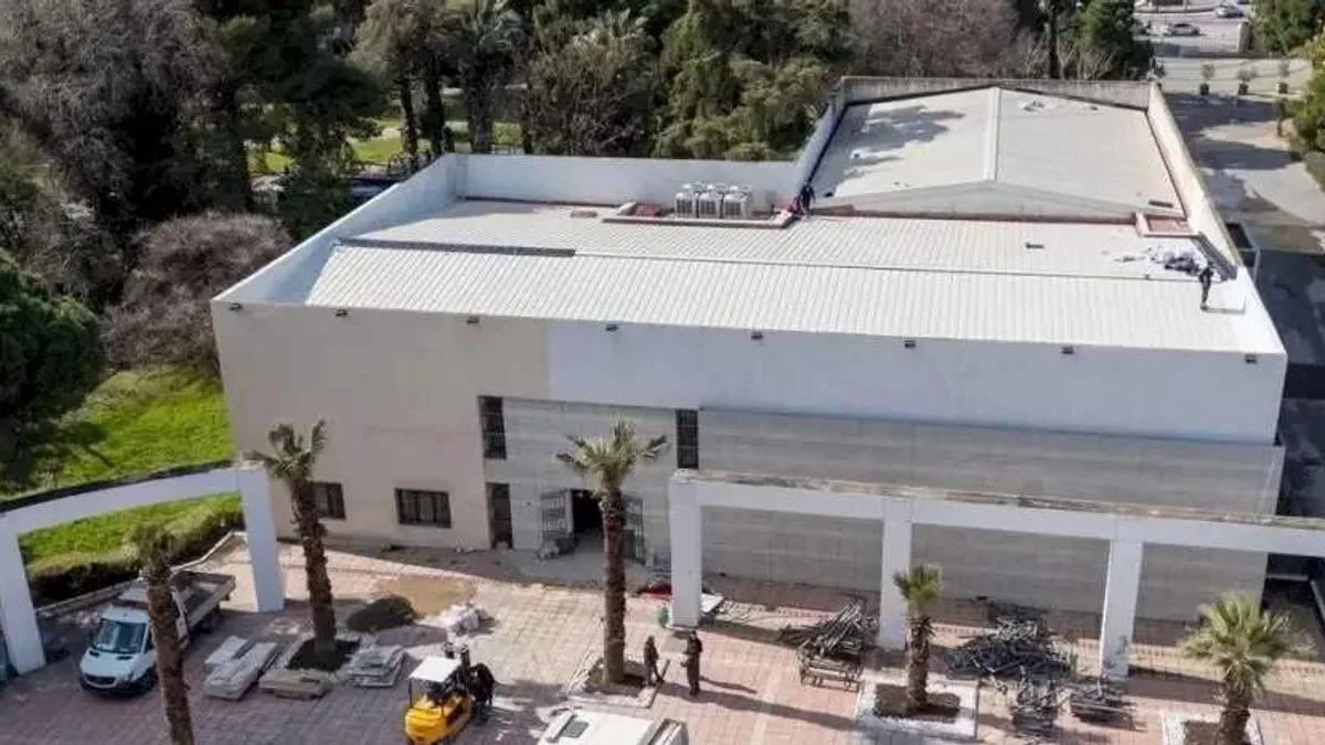İzmir'de Hasan Âli Yücel’in adı Kültürpark’ta yaşayacak