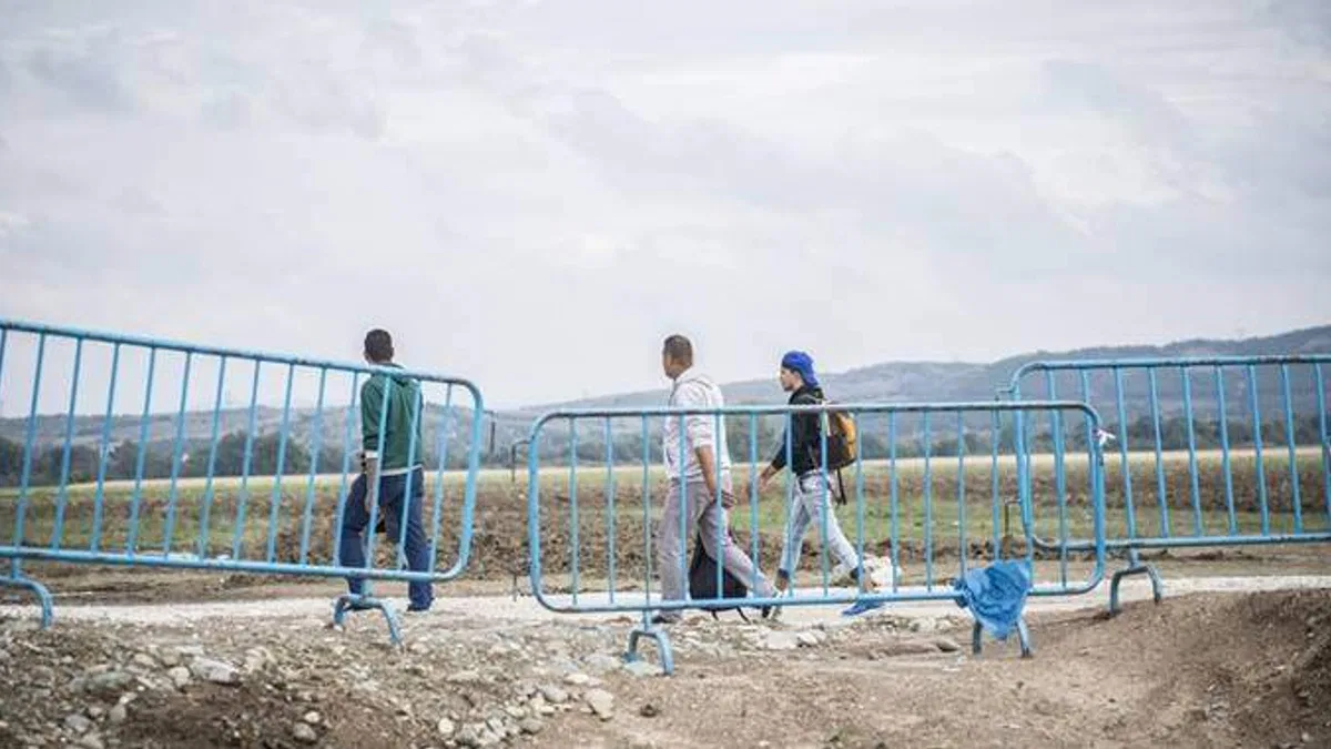 Yunanistan, Türkiye sınırındaki çelik bariyeri 180 kilometreye çıkaracak