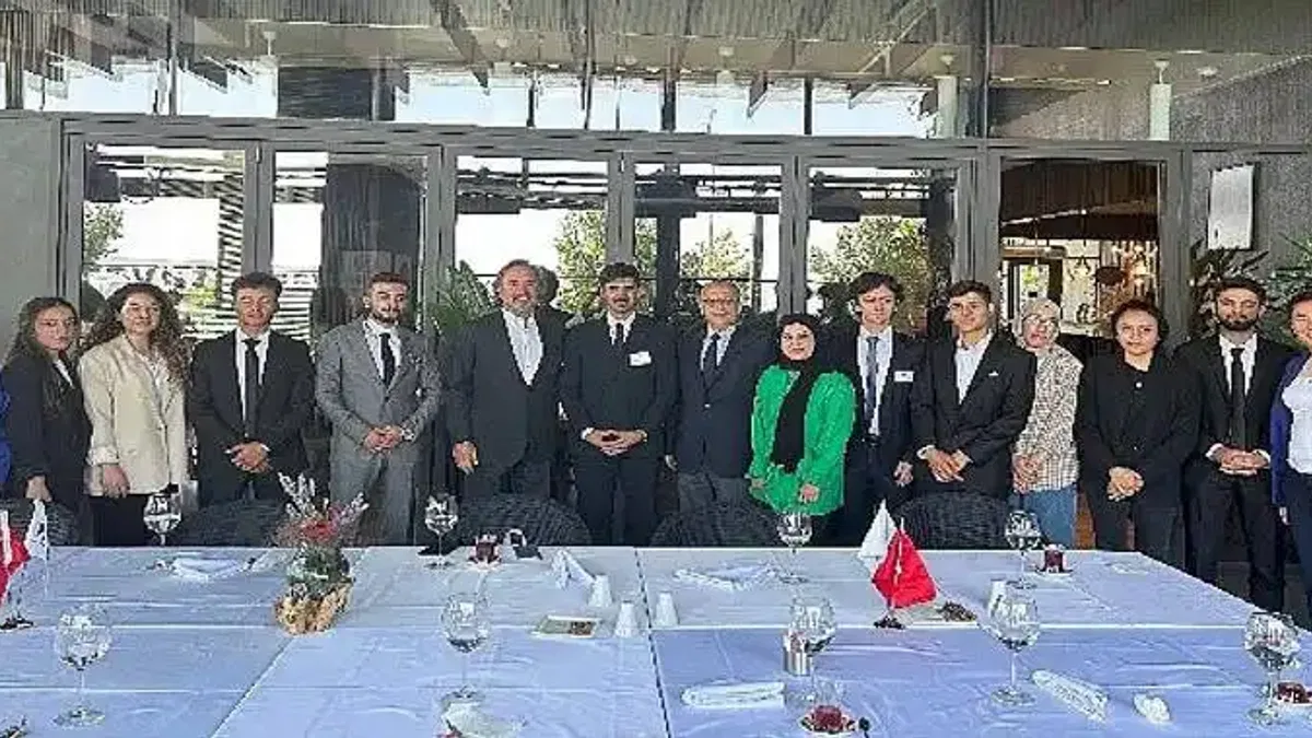 Hamdi Akın'dan Gençlere İş Hayatı Öğütleri