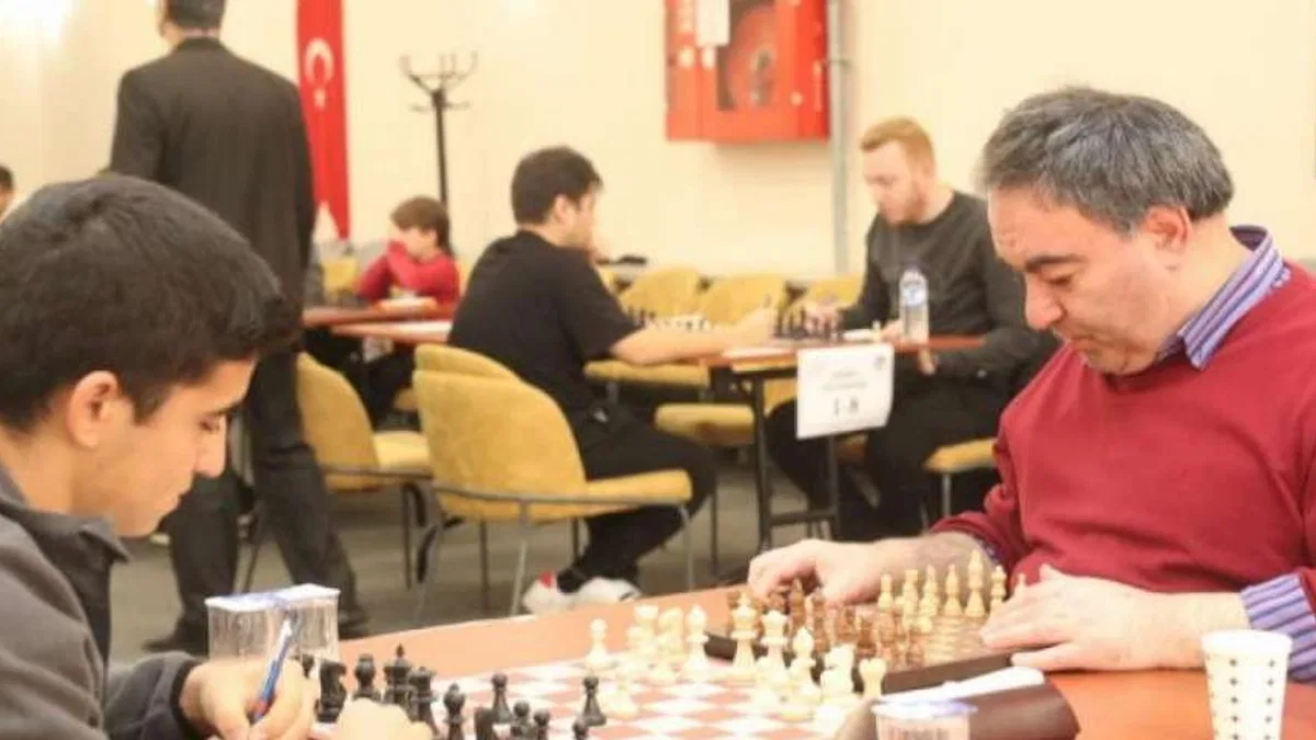 İzmit'te engelsiz satranç turnuvası