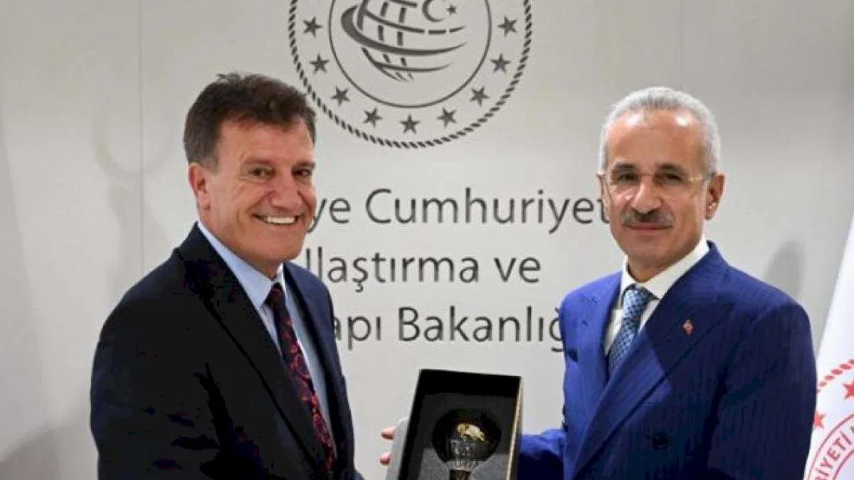 Bakan Uraloğlu, KKTC'li mevkidaşını ağırladı