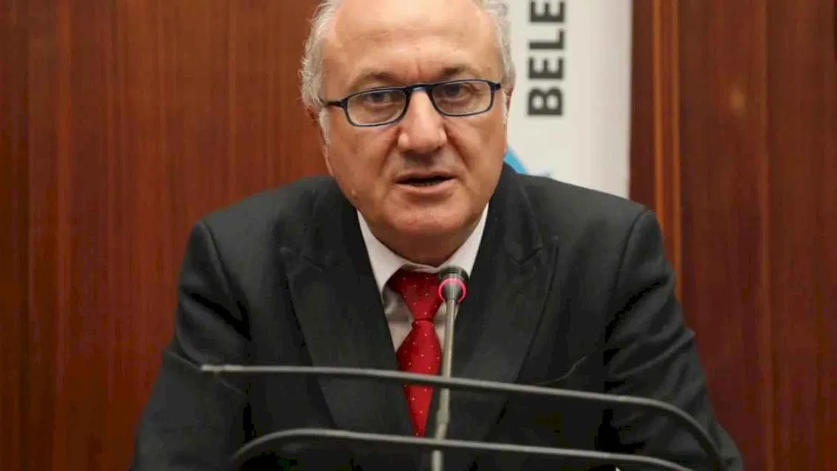 İzmit Belediye Başkan Yardımcısı Erdem Arcan istifa etti
