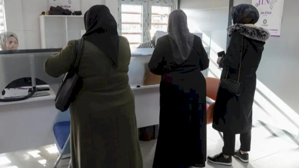 Diyarbakır'da 8 bin kadına JINKART dağıtıldı