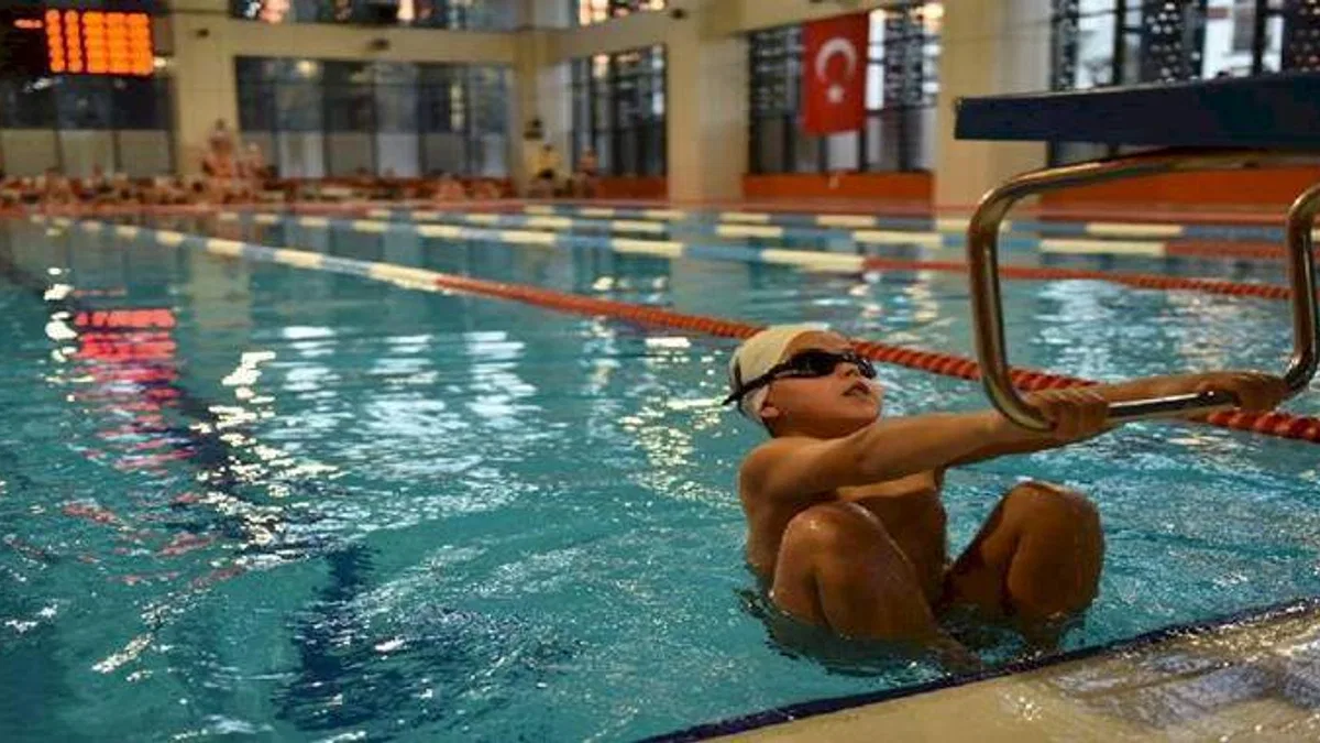 Geleceğin milli yüzücüleri Aliağa'da yarışacak
