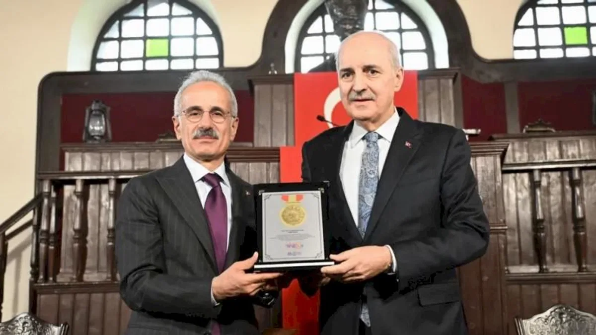 Trabzonlulardan TBMM Başkanı Kurtulmuş'a tarihi teşekkür