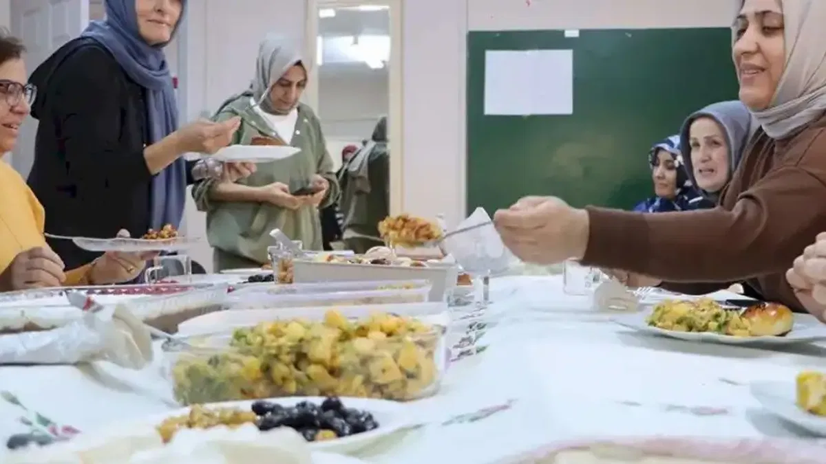 İstanbul Maltepe'de 'yerli malı' kadın emeğiyle kutlandı