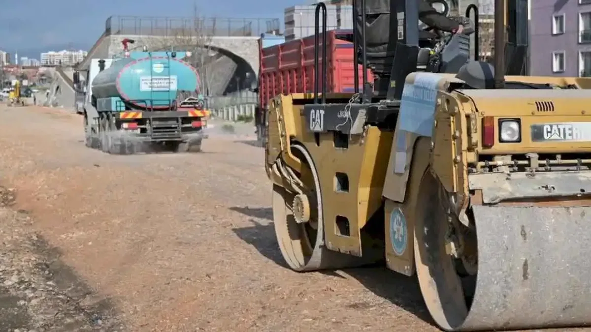 Manisa Büyükşehir Cider Yolu’nda asfalt öncesi çalışmalara başladı