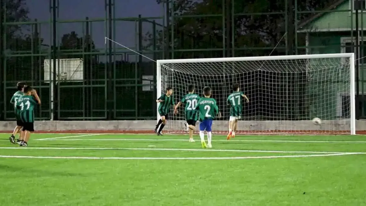 Sakarya Sapanca'da gençler için yeni spor alanı