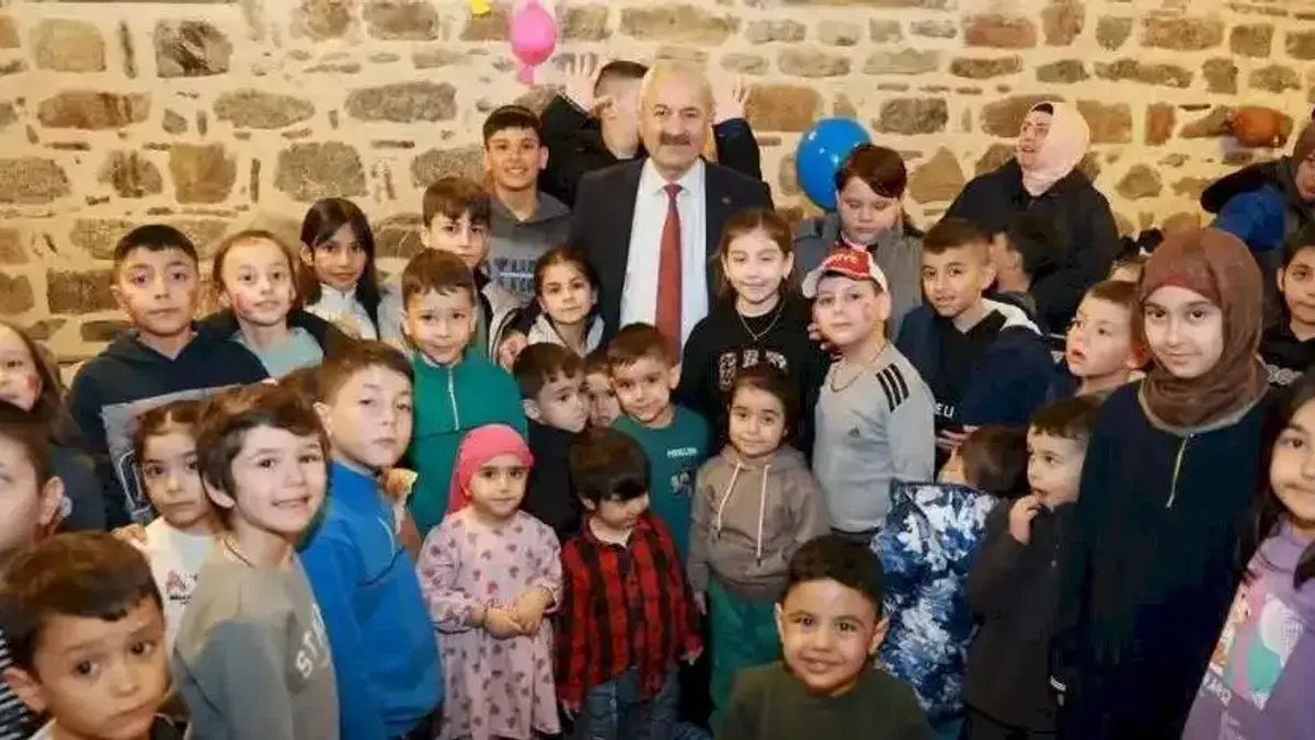 Gebze'de 'Elveda Ramazan Hoş Geldin Bayram' etkinliği