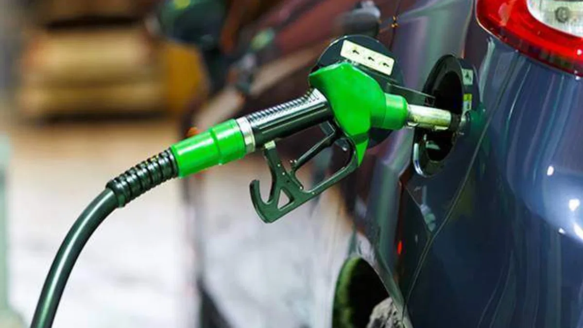 Benzin ve motorinin litre fiyatı düşüyor