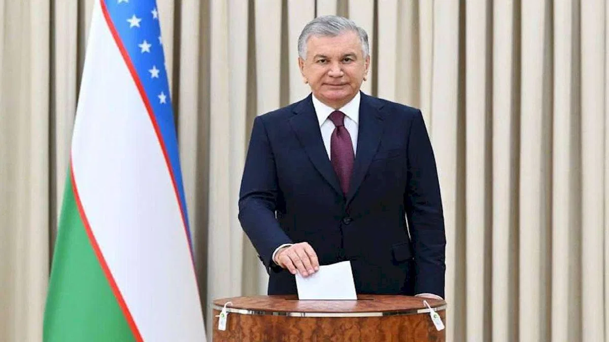 Özbekistan'da cumhurbaşkanı yüzde 87,05 oyla yeniden seçildi