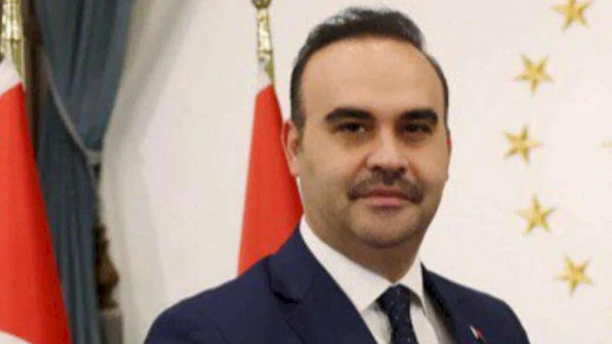 Bakan Kacır: Uzay sanayiini geliştireceğiz