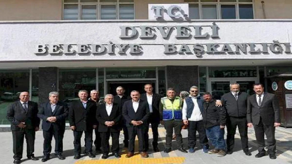 Memduh Büyükkılıç'tan Develi çıkarması