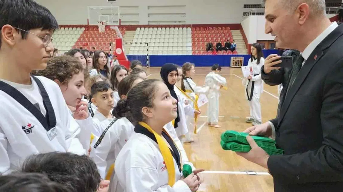 Kocaeli Gölcük'te sporcuların kuşak heyecanı